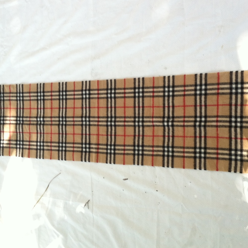BURBERRY SCARF